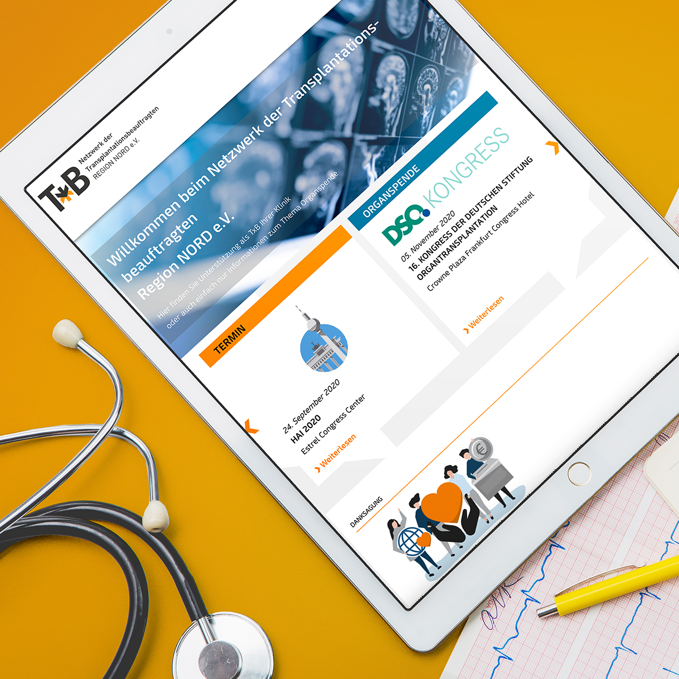 Tablet auf dem die Website vom Netzwerk der Transplantationsbeauftragten zusehen ist