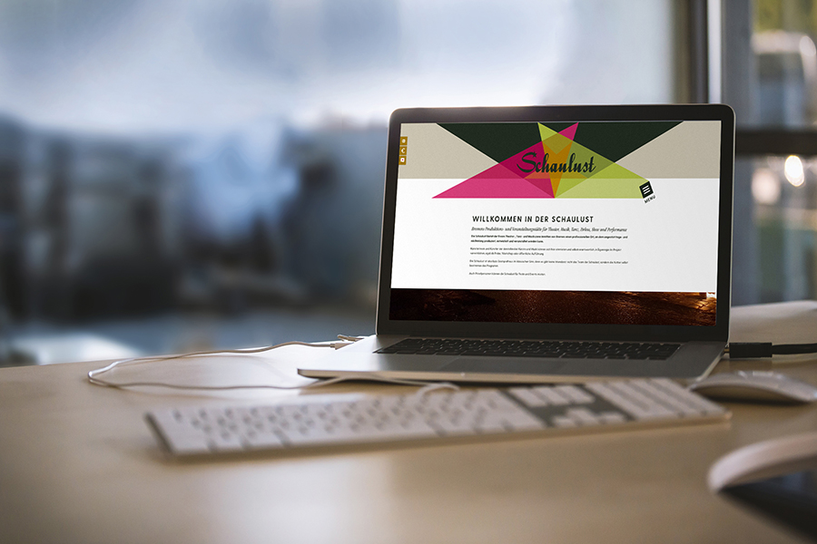 Laptop auf dem die Website von Schaulust zusehen ist